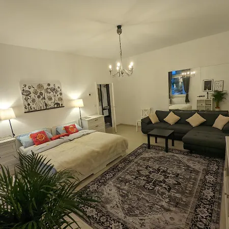 Apartment Schoenes Im Zentrum Von