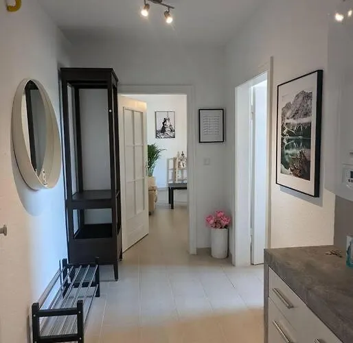 Schoenes Im Zentrum Von Apartamento *